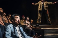 钧正平怒批郭德纲：篡改抗战歌曲事件引发热议