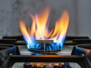 燃气灶打火瞬间效果GIF展示