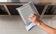 抽油烟机清洁小窍门，快速去除油污困扰